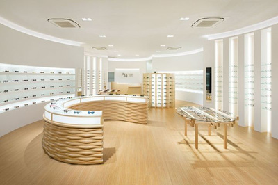 眼鏡店連鎖加盟費(fèi)與眼鏡銷售前景分析